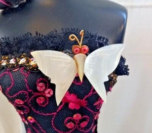Vintage 1970/80s MOTHER OF PEARL/BEAD Carved BUTTERFLY Gold Tone Tawain Stunning - Picture 1 of 12