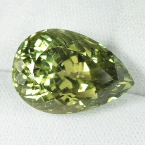 15,75 ct ULTRA RARO - AMARILLO VERDOSO APATITA NATURAL - PERA Gemas Ver Vdo DB - Imagen 1 de 4