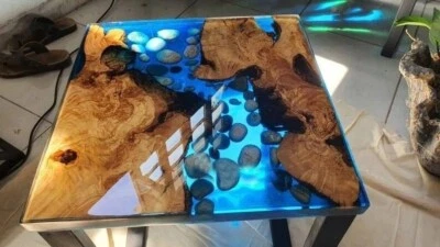 Mesa de centro epoxi Ocean y sofá central de madera decoración del hogar Foto 1 de 4