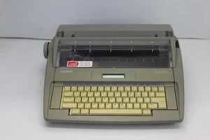 Brother SX-4000 Electronic Typewriter LCD screen Tested Read Description - Picture 1 of 10