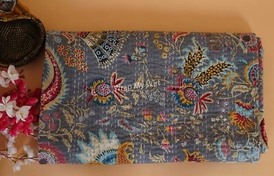 Edredón bohemio estampado suave mantas de algodón estampado Mukut edredón ligero. Foto 1 de 4