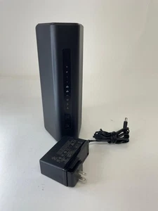 NETGEAR Nighthawk Tri-Band WiFi 7 Router (RS280S) - - Picture 1 of 8