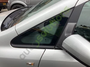 VAUXHALL Zafira B MKII Quarter Window Left Front - Picture 1 of 7