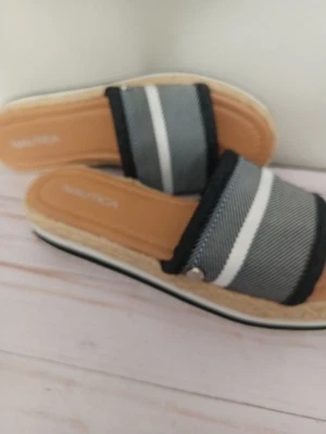 Sandalias deslizables para mujer. talla 7 marca Nautica Foto 1 de 4