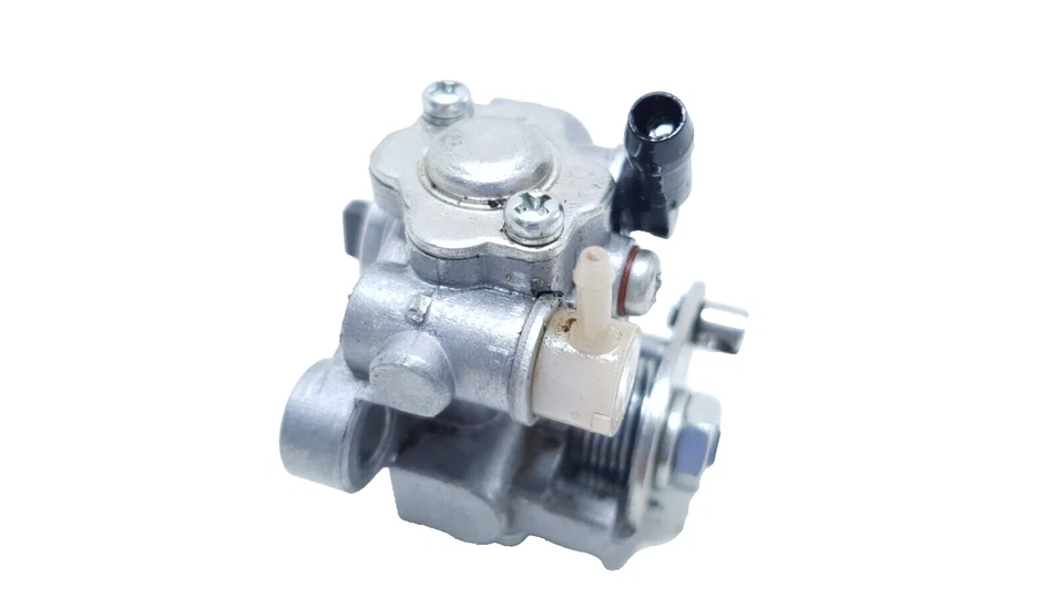 Pompe à huile Yamaha TZR 50 2012 Réf : 5WX-E3100-11 - Photo 1/4