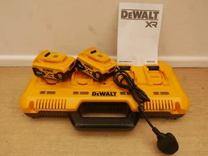 DeWALT DCB104 4 port multi 12v 18v 54v XR charger 240v + 2 x dcb184 batteries - Picture 1 of 4