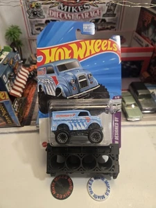 Hot Wheels Mini Monster Dairy Delivery Diecast Car 2025 Blue - Picture 1 of 1