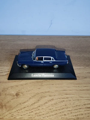 voirure lancia Flaminia  Échelle 1:43 Atlas  - Photo 1/4