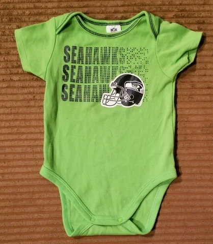 SEATTLE SEAHAWKS INFANT PAJAMAS 3-6 MONTHS GREEN NFL TEAM APPARAL ONE PIECE PJ Cover