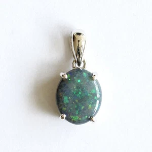 Natural black opal 1.50ct pendant set in 18ct 18K white gold Made in Australia - Picture 1 of 10