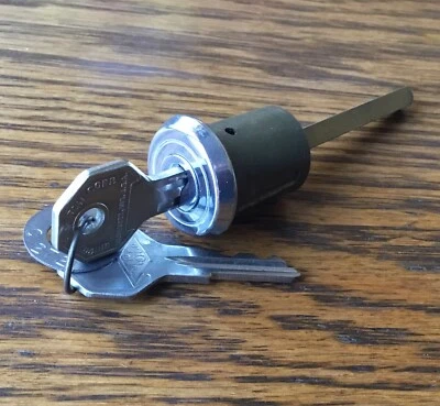 Chrysler 1928 cerradura de puerta ciclo con llaves Basco de colección años 20 nuevo ~ modelo 72 Foto 1 de 4