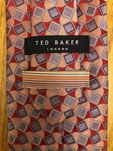 Ted Baker London Seidenkrawatte, rosa rot & blau geometrisches Design  - Bild 1 von 4