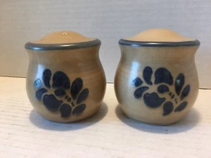 Vintage Pfaltzgraff Folk Art (Tan and Blue) Salt and Pepper Shakers  - Picture 1 of 6