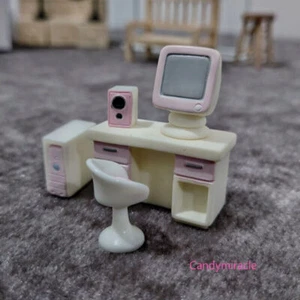 5 Stück Maßstab 1:24 Puppenhaus Miniatur Computer Set Schreibtisch Tisch Möbel - Bild 1 von 7