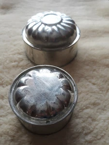 Pair of Norwegian Tin Molds for Cake, Aspic Work (Jelly), or Jello/Desserts - Picture 1 of 6