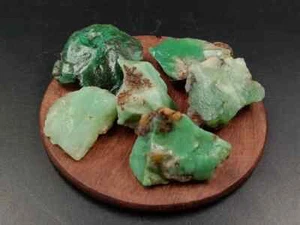 Roh Chrysopras Stein Natur Grün Chrysopras Brocken Grob Edelstein für Schmuck - Bild 1 von 5