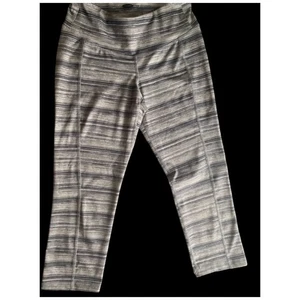 Old Navy Capri Leggings Grigio Bianco Righe Pantaloni Allenamento Atletico Donna Tg S - Foto 1 di 6