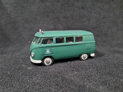 VITESSE VOLKSWAGEN T1 MINIBUS POLIZEI  NIEDERSACHEEN POLIZIA GERMANY SCALA 1/43  - Immagine 1 di 4