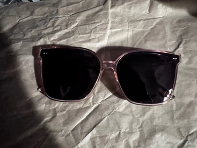 Óculos de sol quadrado oversized Gentle Monster Sal rosa claro - Imagem 1 de 4