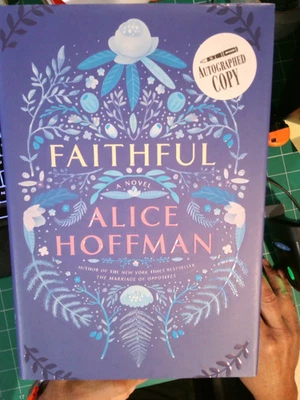 Signed - Faithful by Alice Hoffman -First Edition/ Printing  Foto 1 de 2