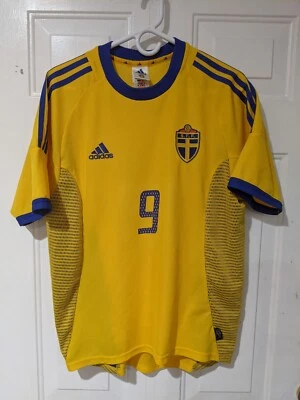 Camiseta Adidas Suecia 2002 De Colección - Ljungberg Ibrahimovic Larsson Foto 1 de 4
