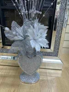 Silver Heart Vase With Flowers Mosaic Crushed Crystal Romany Glitter Bling 30 cm - Picture 1 of 4