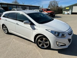 2012 Hyundai i40 1.7 CRDi Blue Drive Style Estate 5dr Diesel Manual Euro 5 (s/s) - Picture 1 of 13