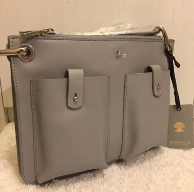 MODALU ENGLAND NEW SHARK CARTER LEATHER TWIN COMPARTMENT POCKET SHOULDER BAG - Image 1 of 4