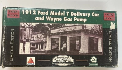 Gearbox 1912 Ford model T delivery truck with citgo-Wayne gas pump Brand new. - Image 1 of 4
