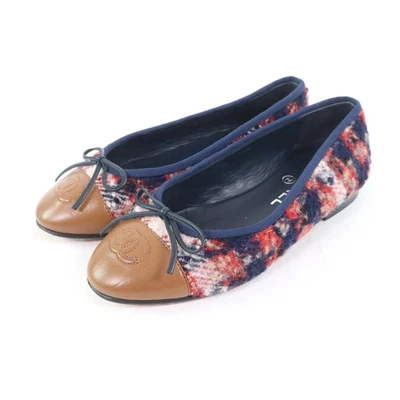 Zapatos de salón planos Chanel casi nuevos bailarina aquí marca cinta cuero tweed Foto 1 de 4