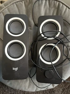 Logitech Z200 Multimedia PC Speakers - Afbeelding 1 van 5