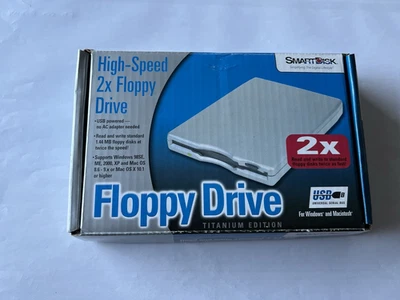 SmartDisk External USB Powered Floppy Disk Drive Titanium Edition Windows or Mac - Image 1 of 4