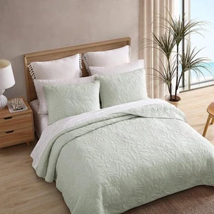 NWT ~ Set/ 2 Tommy Bahama KING Quilted Costa Sera Sage Green Pillow Shams 21x37 - Picture 1 of 4