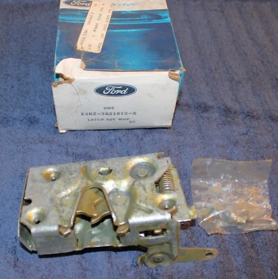 1978-1986 F100 F150 F250 F350 Bronco 1978-1983 Fairmont Zephyr NOS RH DOOR LATCH - Image 1 of 3