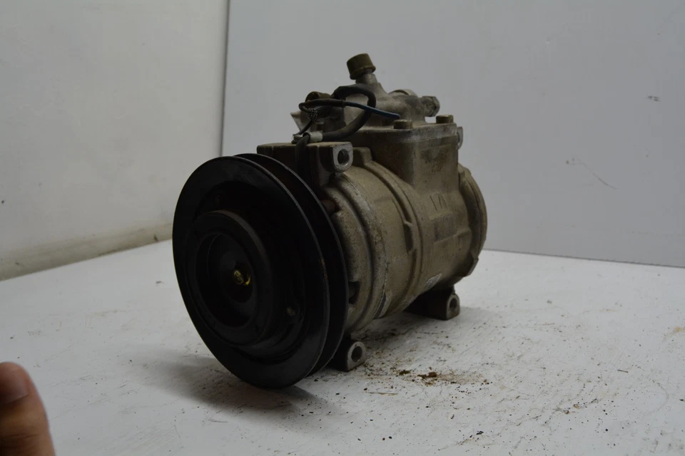 1996,1997,1998 福特 WINDSTAR 3.0L 升交流压缩机 原始设备制造商,682-00492F — 第 1/4 张图片