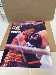 MIDDLEWEIGHT CHAMP Roberto Duran UNSIGNED 11X14 PHOTO SPORTS ILLUSTRATED Pose - Picture 1 of 1