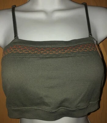 Sujetador deportivo Flirtitude talla XL verde acolchado inalámbrico correas ajustables Foto 1 de 4