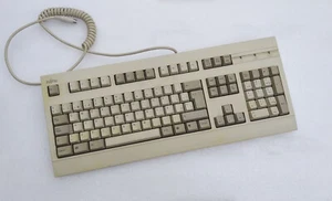 Fujitsu FSK-105W FSK-105W PS/2 Mechanical Keyboard Clicky Spanish Layout - Bild 1 von 4