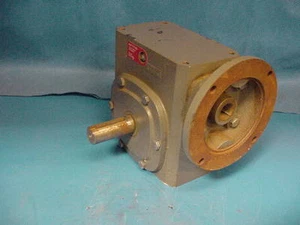 New Baldor Reliance Gear reducer 10:1 Cat GF1026BG/GR0135B001 3.95 HP - Picture 1 of 2