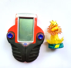 VTG Hasbro Pokemon Red Electronic Battle Trainer Handheld 2005 Game Tested - Picture 1 of 15