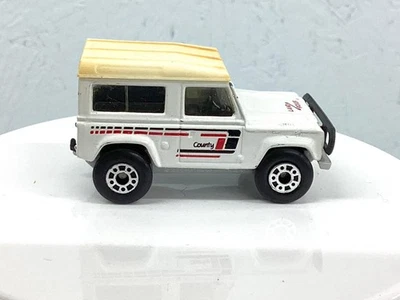 1988 MATCHBOX LAND ROVER NINETY WHITE COUNTRY 1:62   6B16 - Image 1 of 4