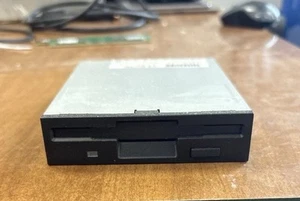 ALPS DF354H127F 3.5" 1.44MB Floppy Drive – Great Shape, Vintage PC, Legacy FDD - Afbeelding 1 van 3