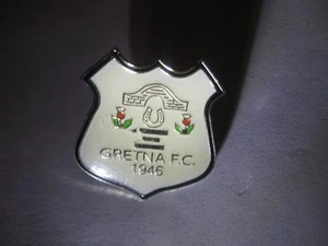RARE OLD GRETNA FOOTBALL CLUB (25) METAL PRESS PIN BADGE - Picture 1 of 2