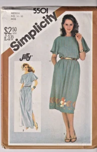 5501 SIMPLICITY - VESTIDO Suéter con Manga Flutter - Talla M 14/16 B 36/38" - Imagen 1 de 3