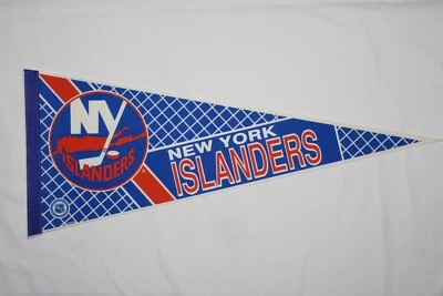 Vintage NY New York Islanders NHL Full-Size Pennant 12x30" 90s Wincraft - Image 1 of 4