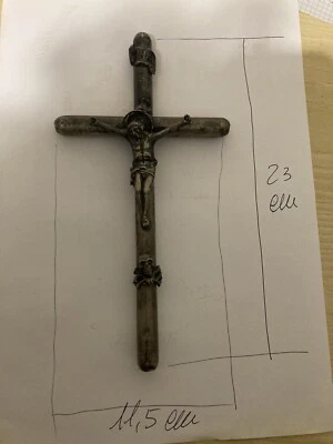 vecchio crocifisso argento Con Punzone N croce cristo teschio - Immagine 1 di 4