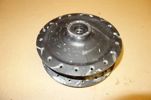 YAMAHA DT80 DT50 DT LC 17W llanta delantera cubo tambor central - Imagen 1 de 7