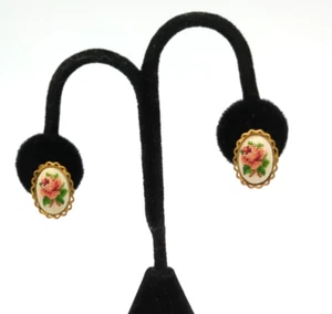 Vintage Needlepoint Petit Point Red Roses Brass Backed Clip On Earrings - Picture 1 of 6
