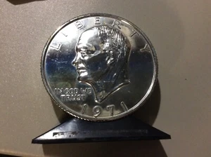 Vintage 1971 liberty coin bank - Picture 1 of 6