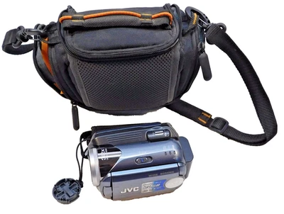 JVC SD Card Storage Camcorder Model Everio with Battery & Soft Case Un-Tested - Image 1 of 4